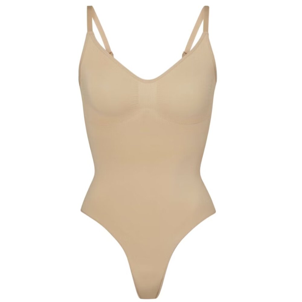 SKIMS Seamless Sculpt Thong Bodysuit